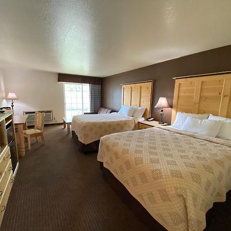 Sisters Inn & Suites Bagian luar foto