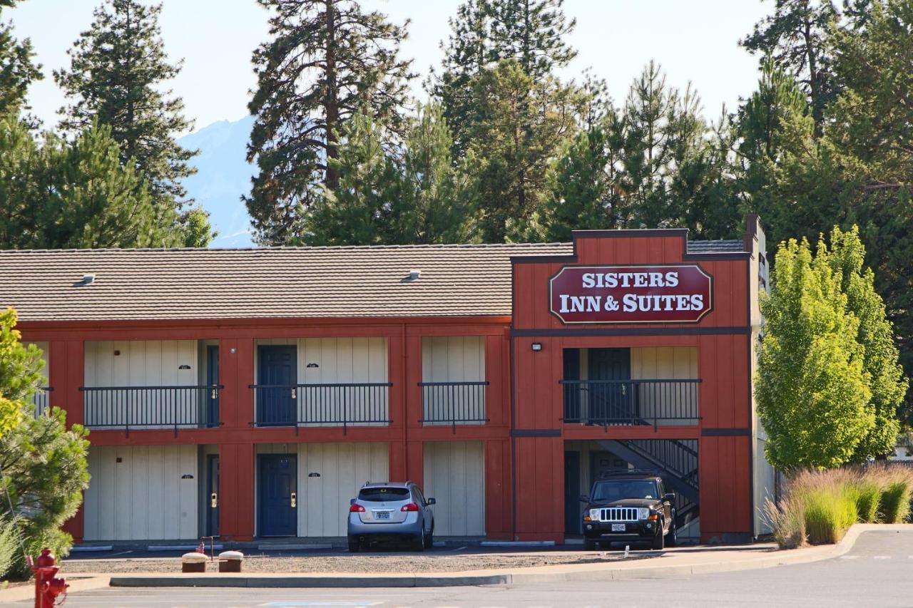 Sisters Inn & Suites Bagian luar foto